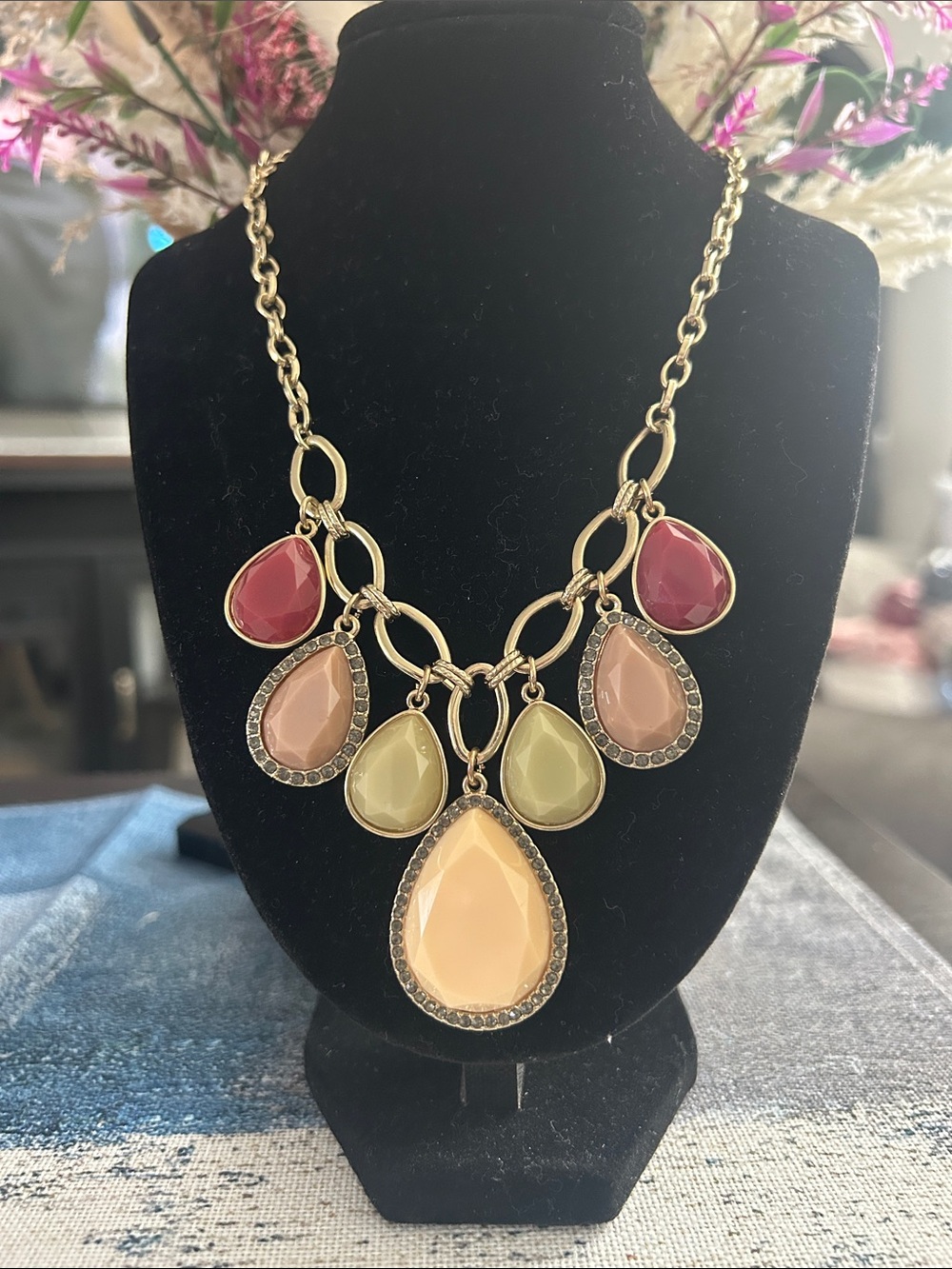 Gold-Tone Multicolor Teardrop Necklace with Pink, Peach & Olive Stones